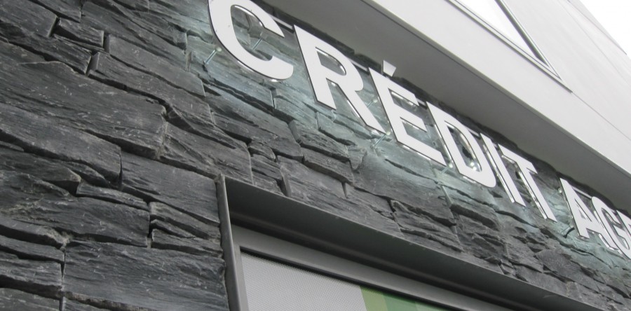 Eclairage indirect leds lettres individuelles découpées